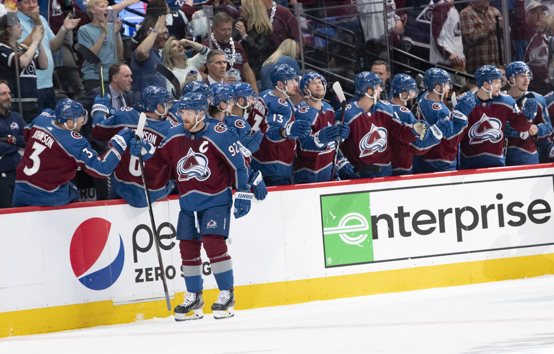 05_25_22 avs blues 01325.jpg